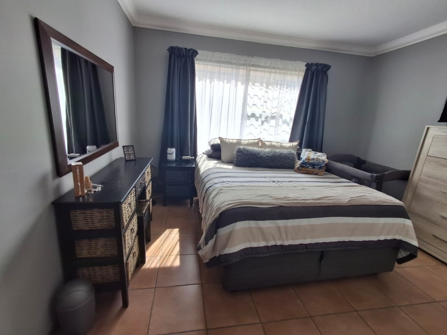2 Bedroom Property for Sale in Van Dyk Park Gauteng