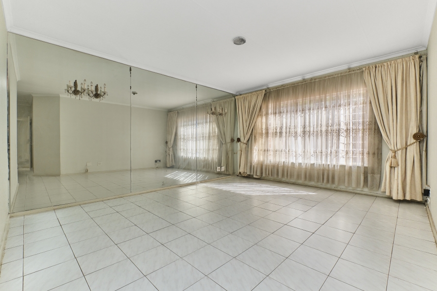 4 Bedroom Property for Sale in Westcliff Gauteng