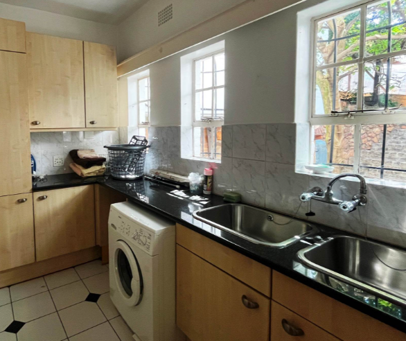 4 Bedroom Property for Sale in Little Falls Gauteng