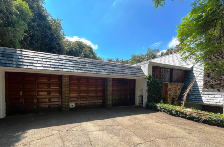 4 Bedroom Property for Sale in Little Falls Gauteng