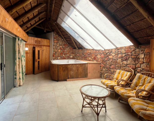 4 Bedroom Property for Sale in Little Falls Gauteng