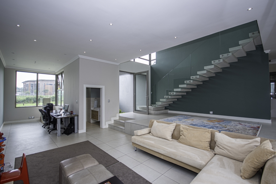 3 Bedroom Property for Sale in Waterfall Country Village Gauteng