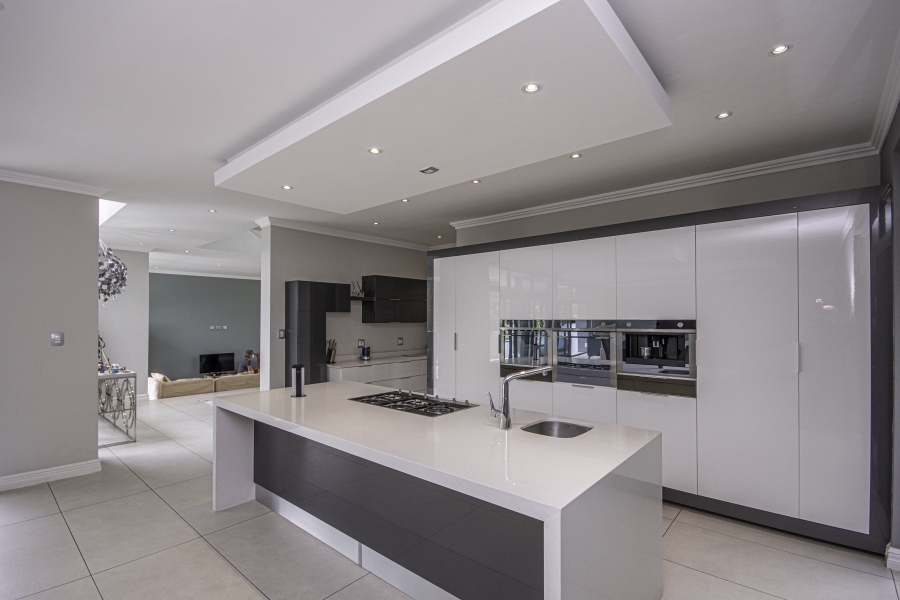 3 Bedroom Property for Sale in Waterfall Country Village Gauteng