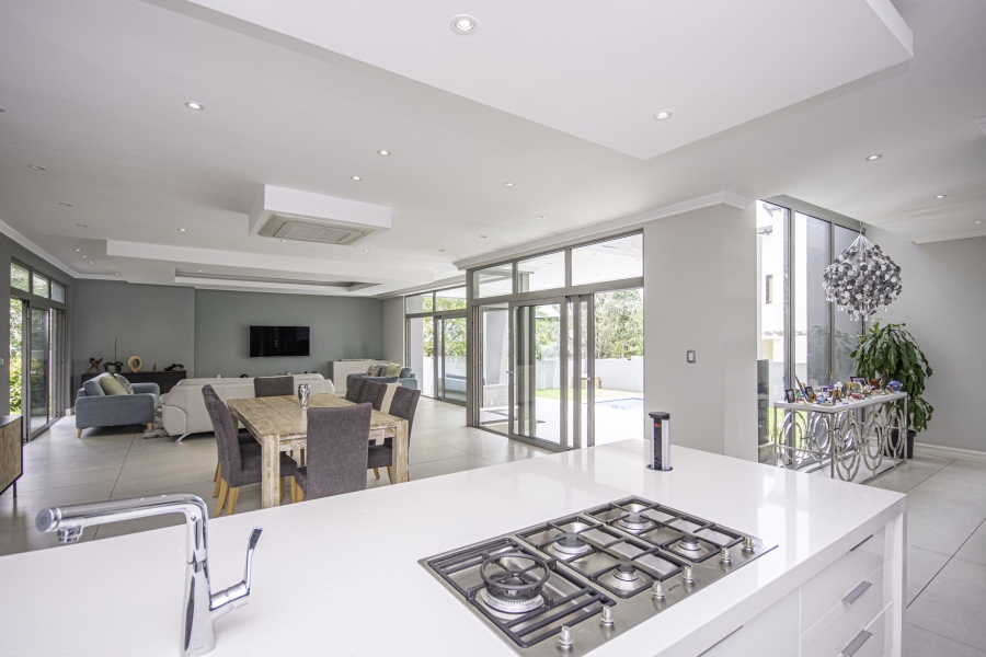 3 Bedroom Property for Sale in Waterfall Country Village Gauteng