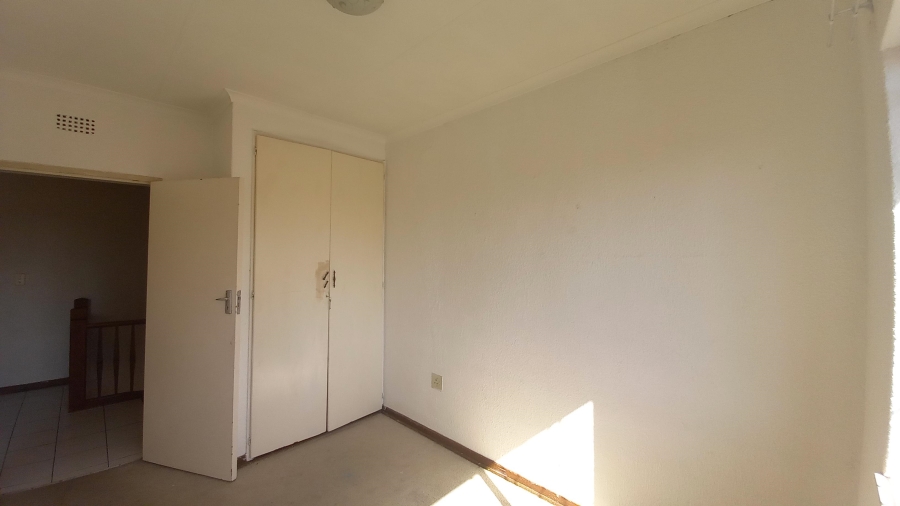 To Let 3 Bedroom Property for Rent in Mayberry Park Gauteng