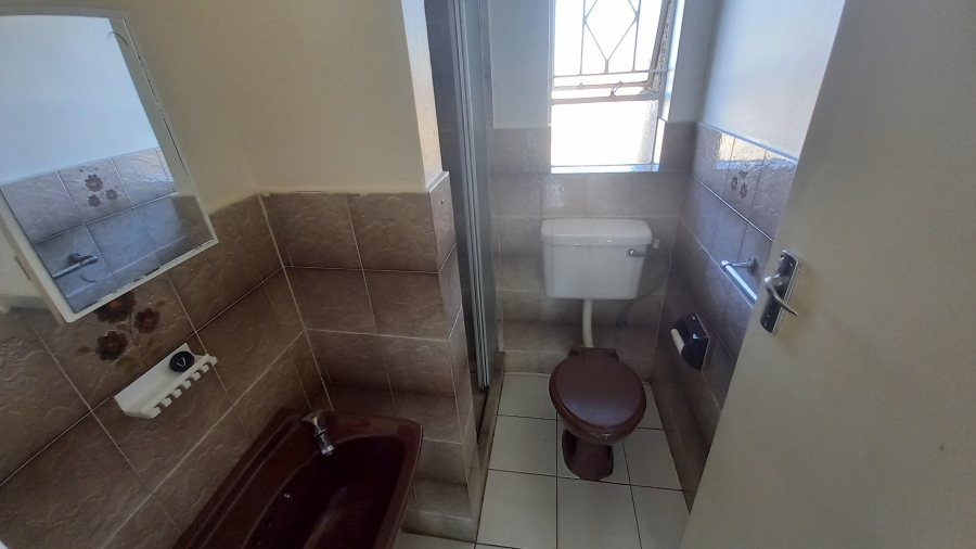 To Let 3 Bedroom Property for Rent in Mayberry Park Gauteng