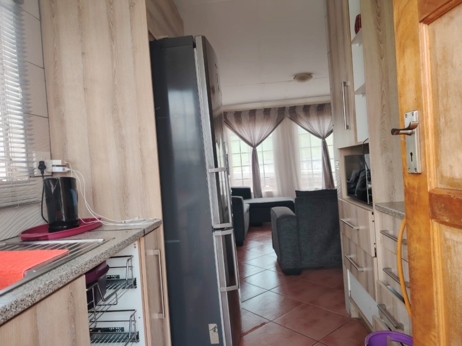 To Let 3 Bedroom Property for Rent in Elandspoort Gauteng