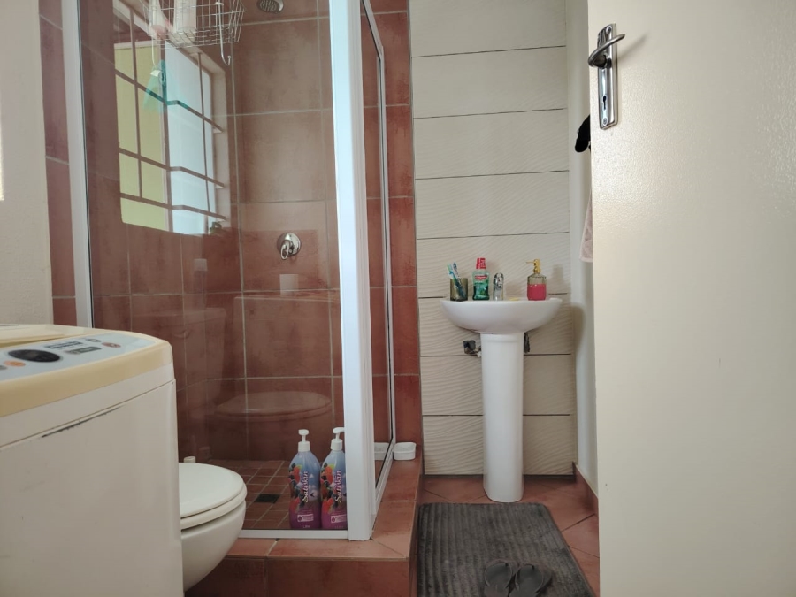 To Let 3 Bedroom Property for Rent in Elandspoort Gauteng