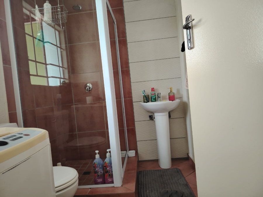 To Let 3 Bedroom Property for Rent in Elandspoort Gauteng