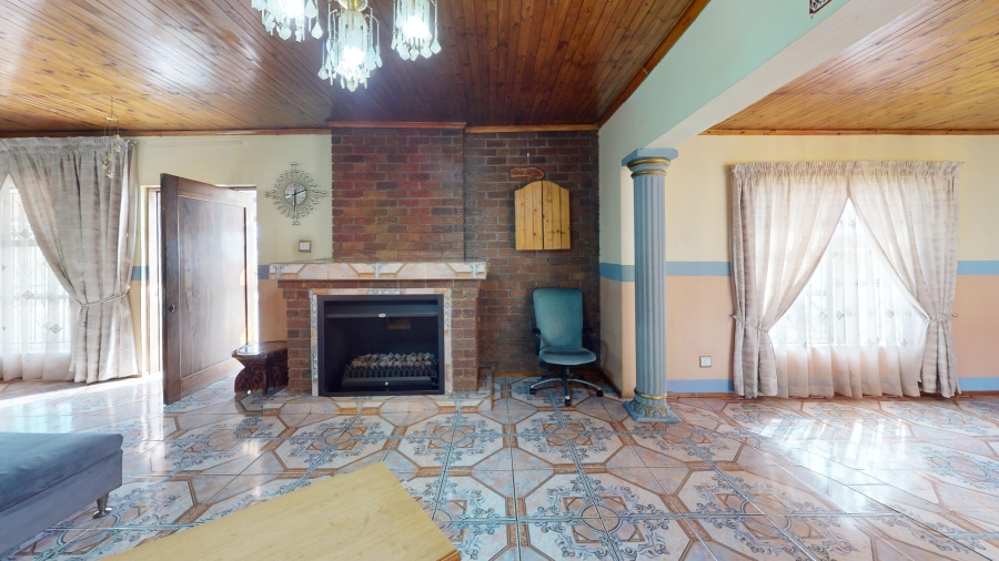 4 Bedroom Property for Sale in Mackenzie Park Gauteng