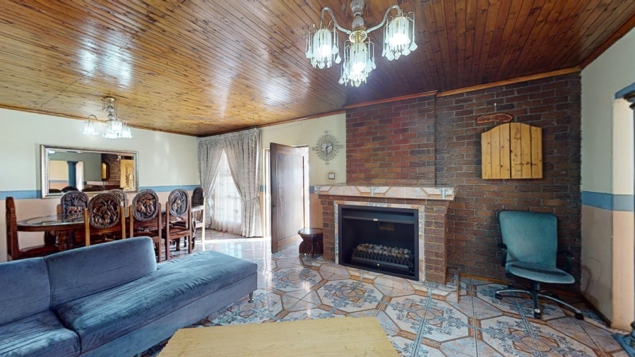 4 Bedroom Property for Sale in Mackenzie Park Gauteng