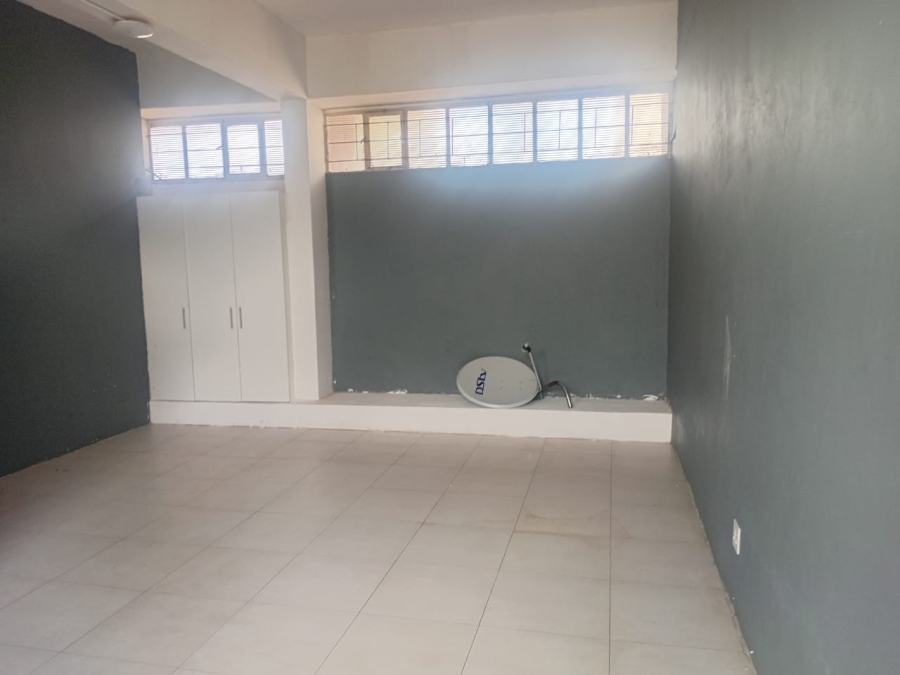 To Let 0 Bedroom Property for Rent in Brixton Gauteng