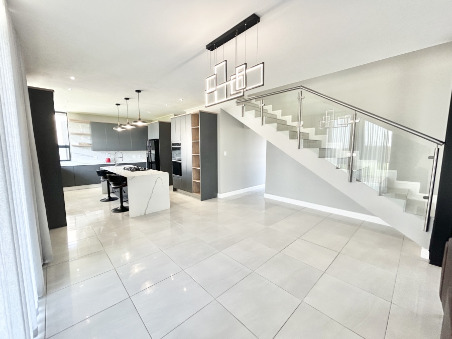 To Let 4 Bedroom Property for Rent in Midstream Heights Gauteng