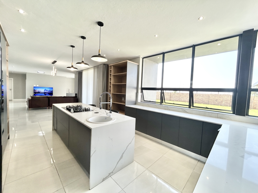 To Let 4 Bedroom Property for Rent in Midstream Heights Gauteng