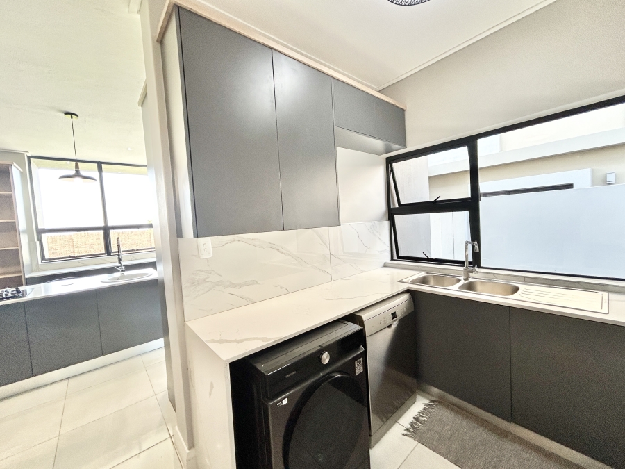 To Let 4 Bedroom Property for Rent in Midstream Heights Gauteng