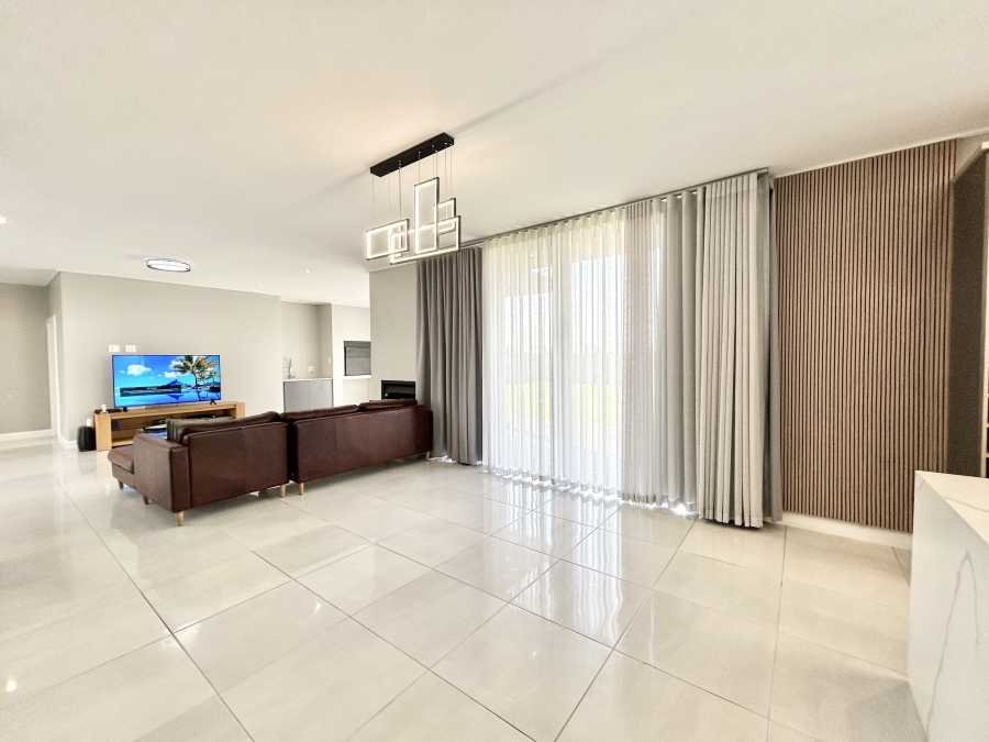 To Let 4 Bedroom Property for Rent in Midstream Heights Gauteng