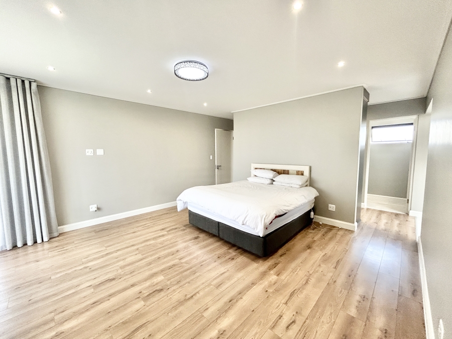 To Let 4 Bedroom Property for Rent in Midstream Heights Gauteng