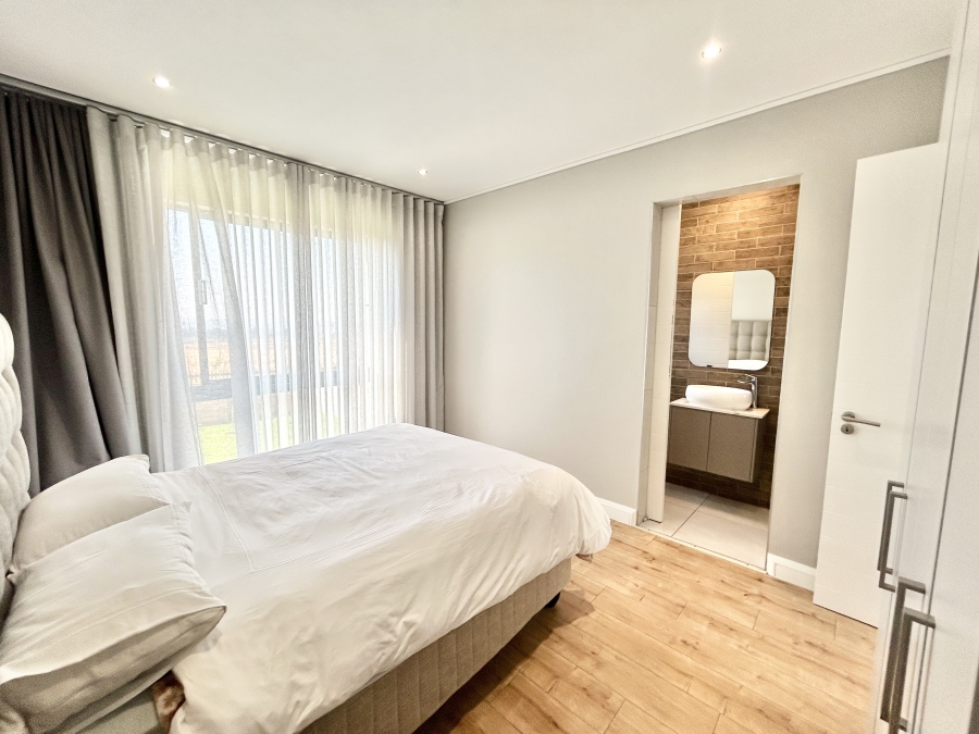 To Let 4 Bedroom Property for Rent in Midstream Heights Gauteng