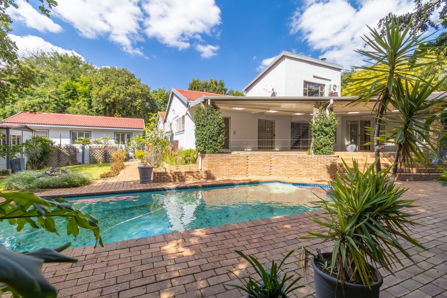5 Bedroom Property for Sale in Fourways Gauteng
