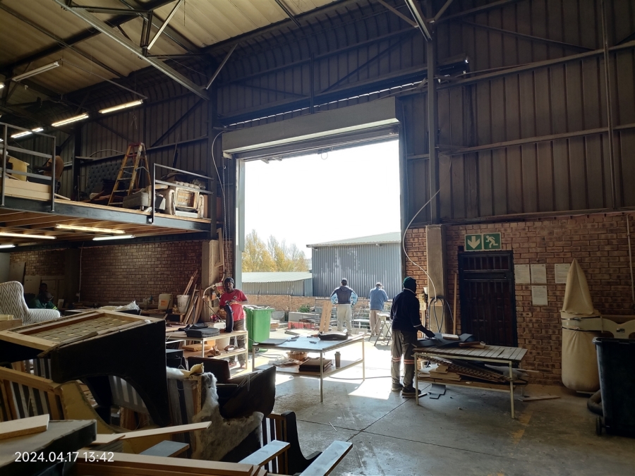 To Let commercial Property for Rent in Mostyn Park Gauteng