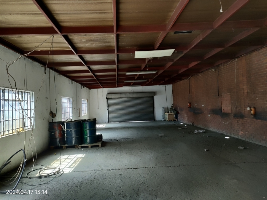 To Let commercial Property for Rent in Mostyn Park Gauteng