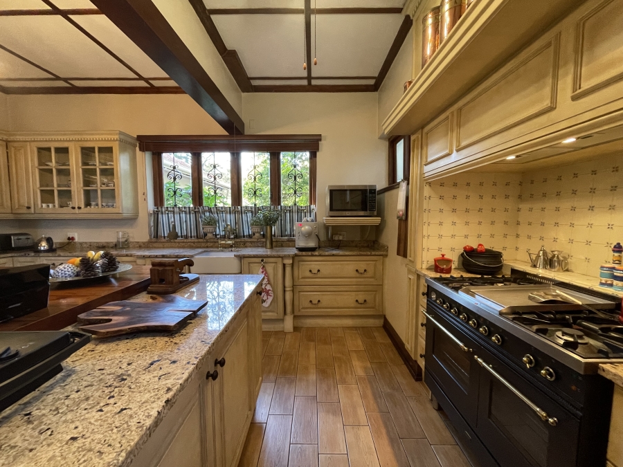4 Bedroom Property for Sale in Brooklyn Gauteng