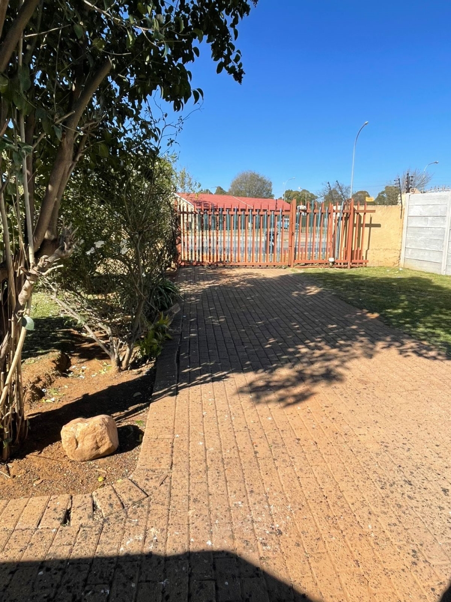 To Let 3 Bedroom Property for Rent in Brakpan North Gauteng