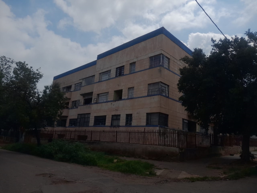 2 Bedroom Property for Sale in Yeoville Gauteng