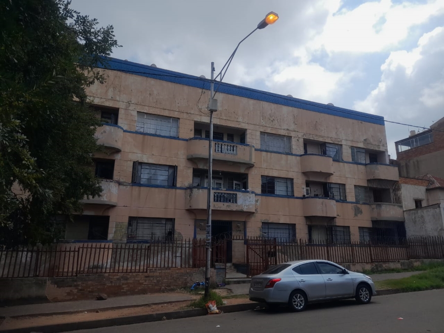 2 Bedroom Property for Sale in Yeoville Gauteng