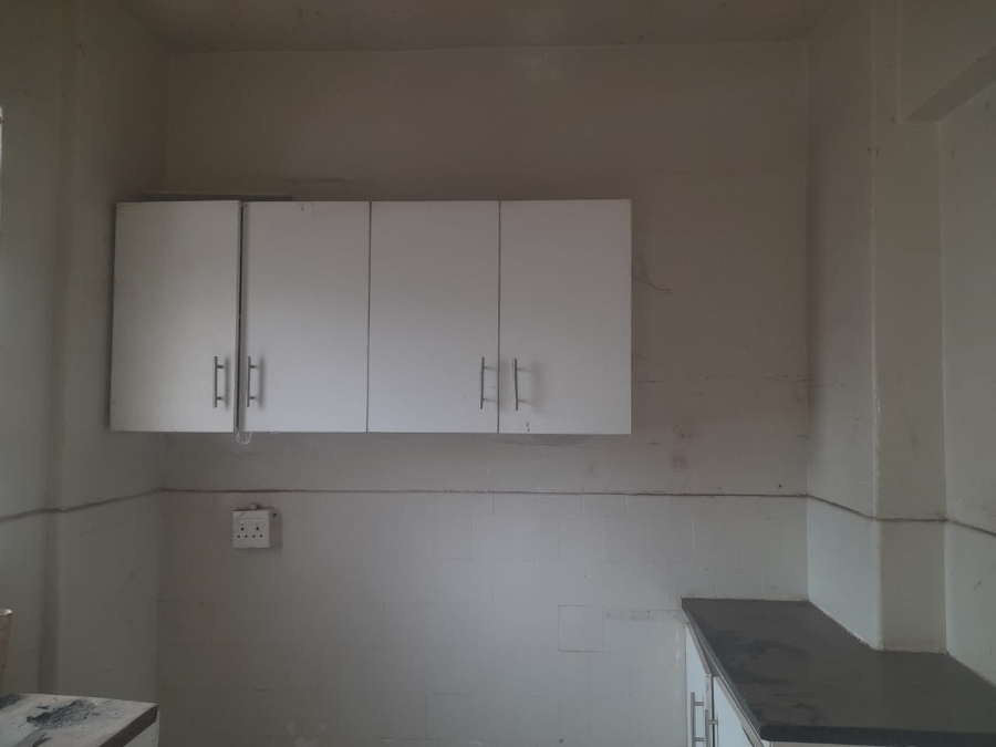 2 Bedroom Property for Sale in Yeoville Gauteng