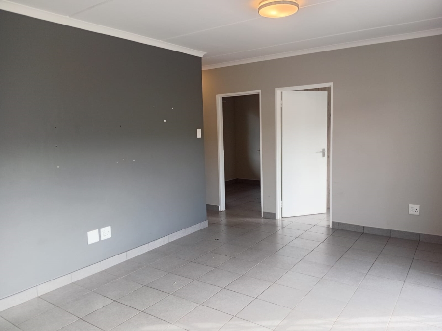 To Let 2 Bedroom Property for Rent in Willow Park Manor Gauteng