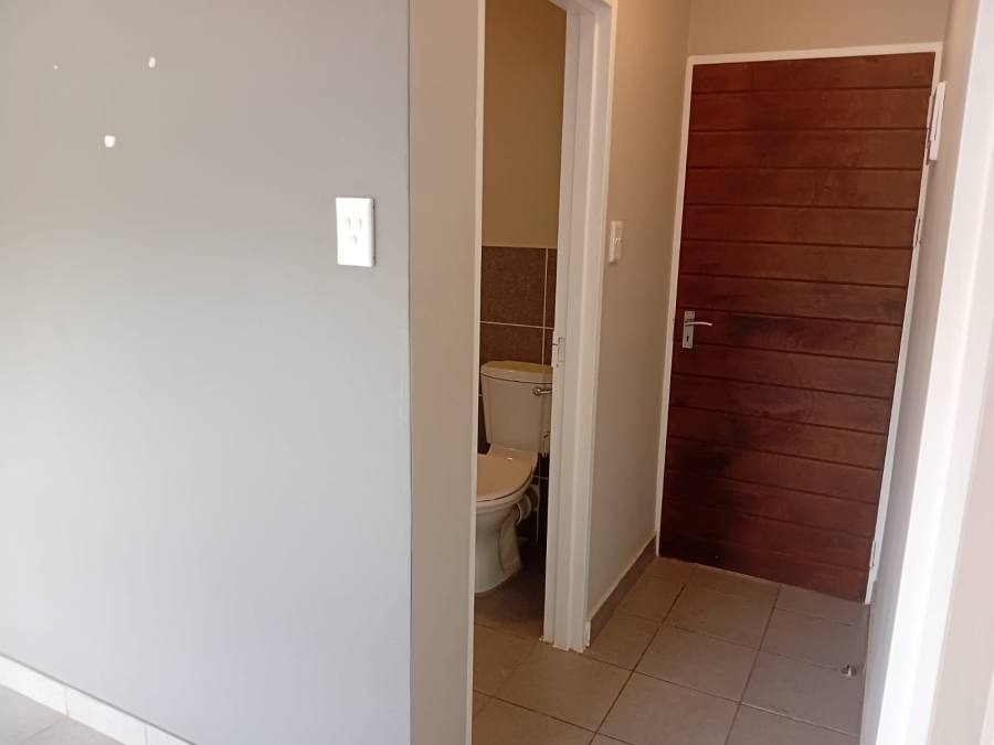 To Let 2 Bedroom Property for Rent in Willow Park Manor Gauteng