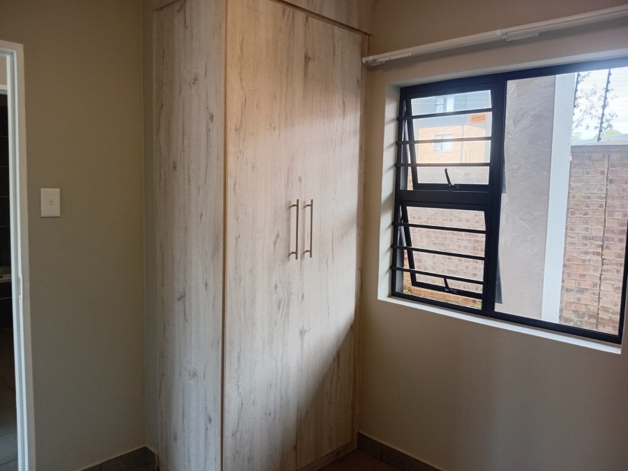 To Let 2 Bedroom Property for Rent in Willow Park Manor Gauteng
