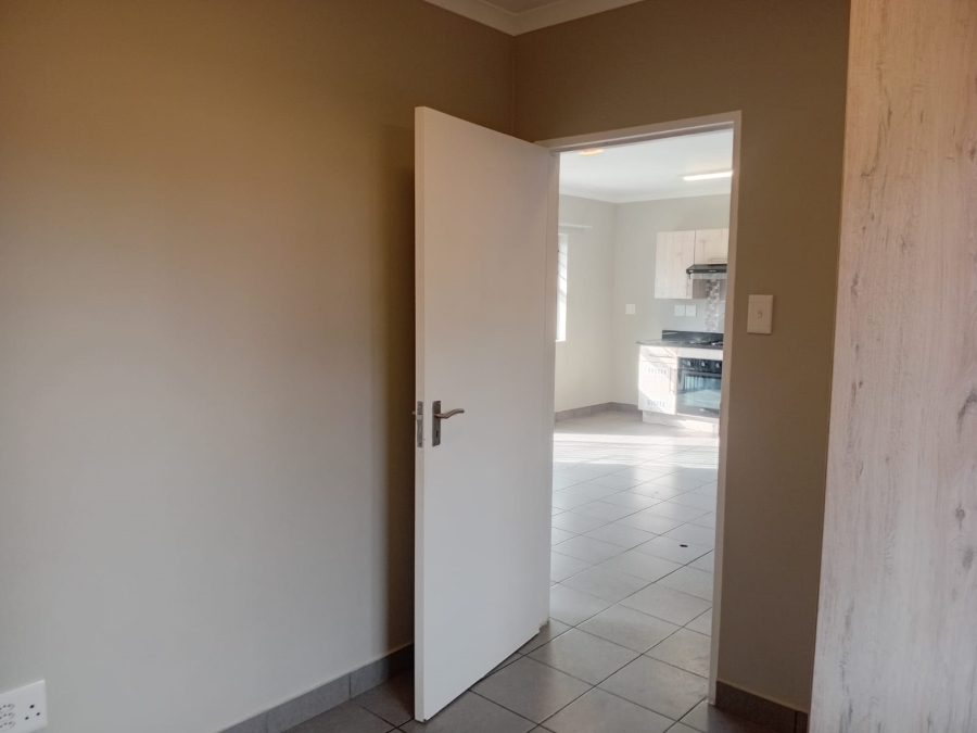 To Let 2 Bedroom Property for Rent in Willow Park Manor Gauteng