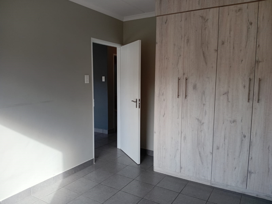 To Let 2 Bedroom Property for Rent in Willow Park Manor Gauteng