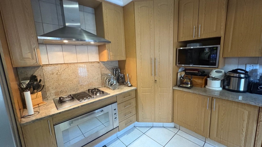 4 Bedroom Property for Sale in Beyers Park Gauteng