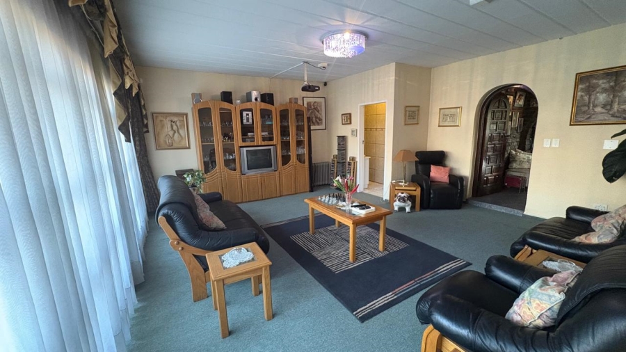 4 Bedroom Property for Sale in Beyers Park Gauteng