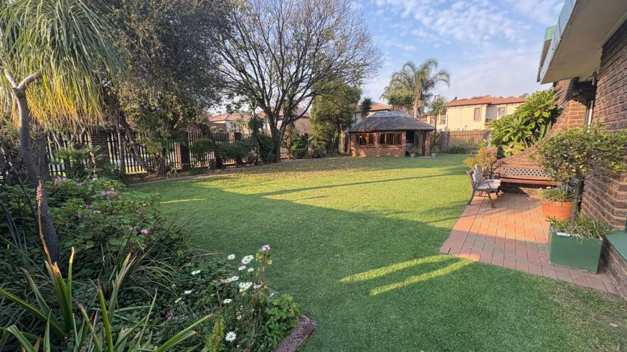 4 Bedroom Property for Sale in Beyers Park Gauteng
