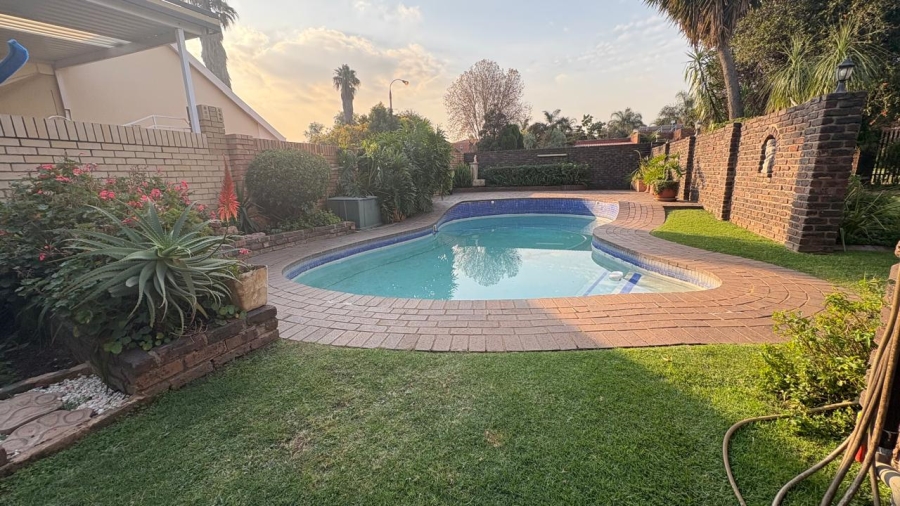 4 Bedroom Property for Sale in Beyers Park Gauteng