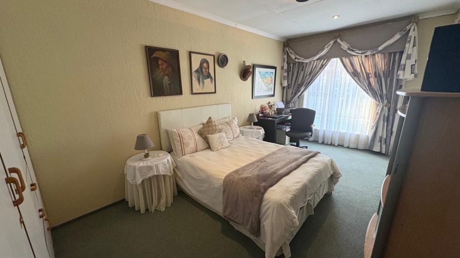 4 Bedroom Property for Sale in Beyers Park Gauteng