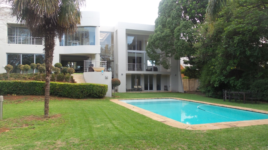 To Let 6 Bedroom Property for Rent in Waterkloof Ridge Gauteng