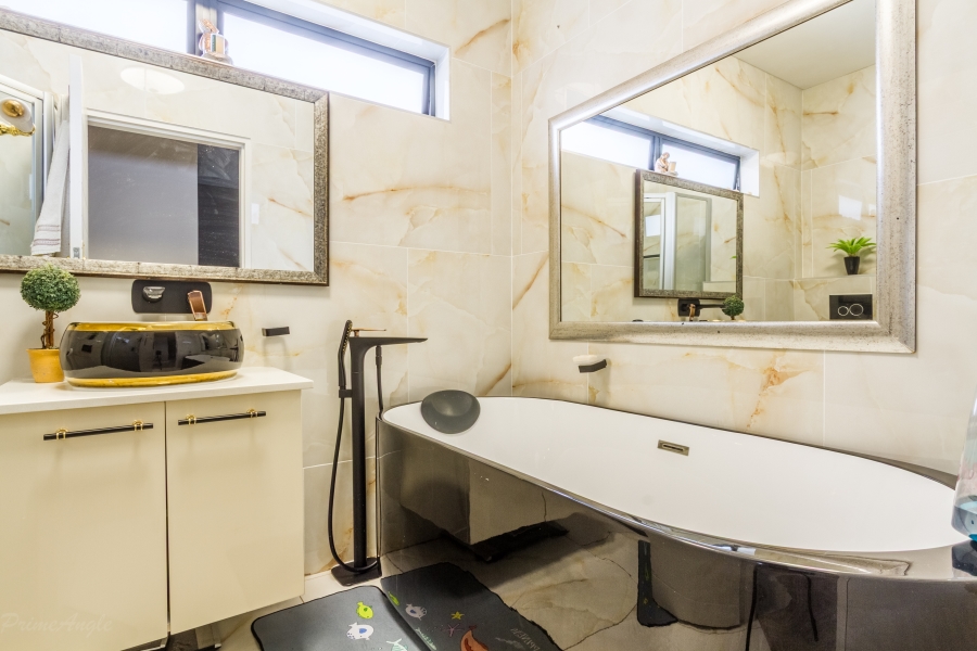 3 Bedroom Property for Sale in Equestria Gauteng