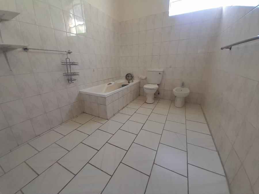 To Let 3 Bedroom Property for Rent in Randpark Ridge Gauteng