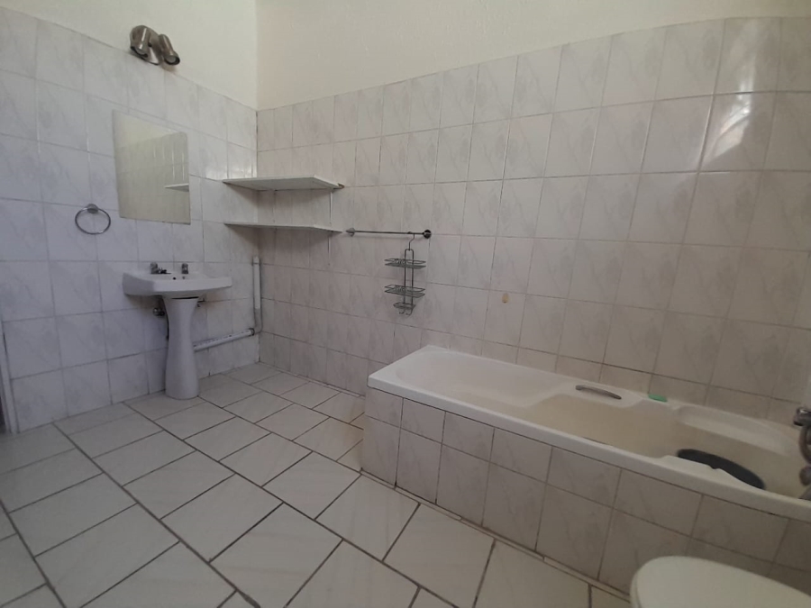 To Let 3 Bedroom Property for Rent in Randpark Ridge Gauteng