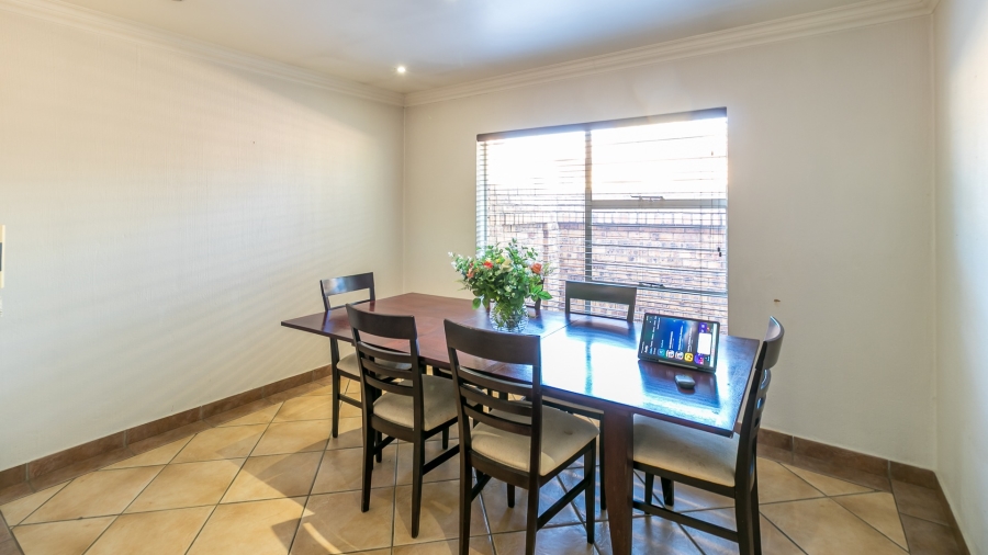 3 Bedroom Property for Sale in North Riding Gauteng