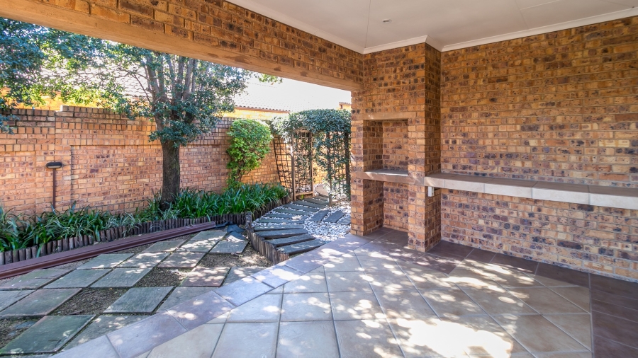 3 Bedroom Property for Sale in North Riding Gauteng