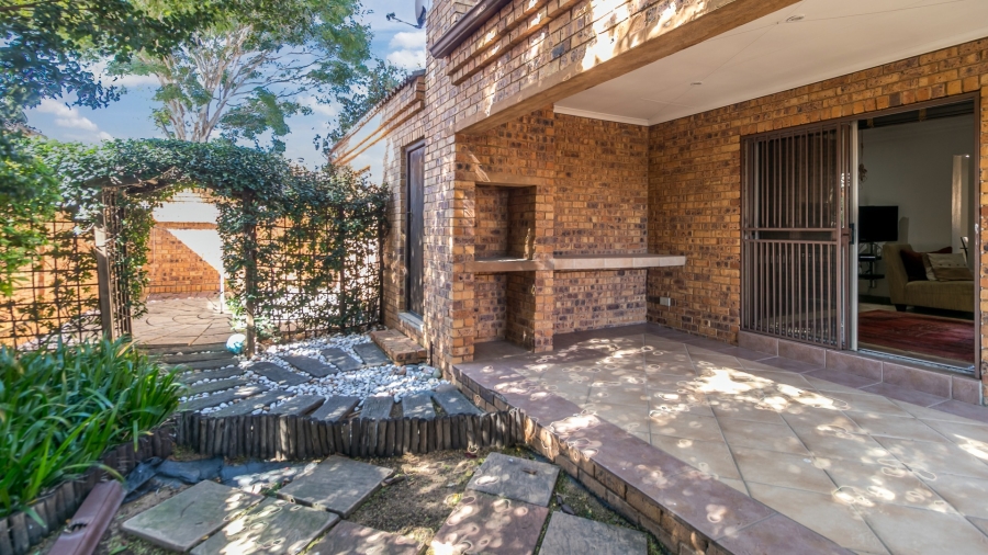 3 Bedroom Property for Sale in North Riding Gauteng