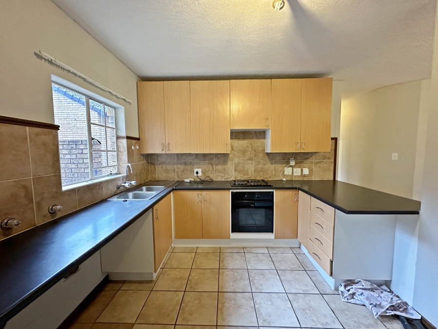 3 Bedroom Property for Sale in Eco Park Gauteng