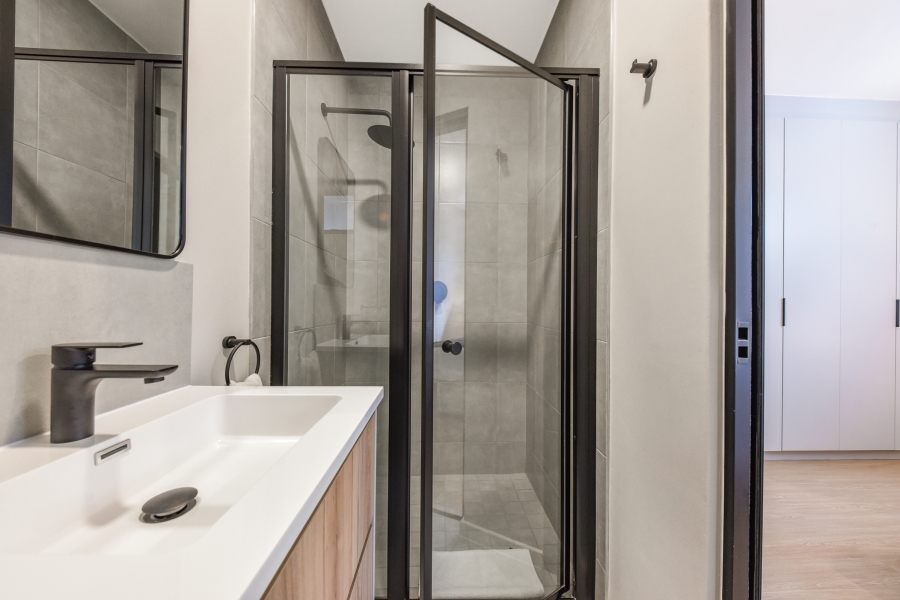 To Let 1 Bedroom Property for Rent in Bryanston Gauteng