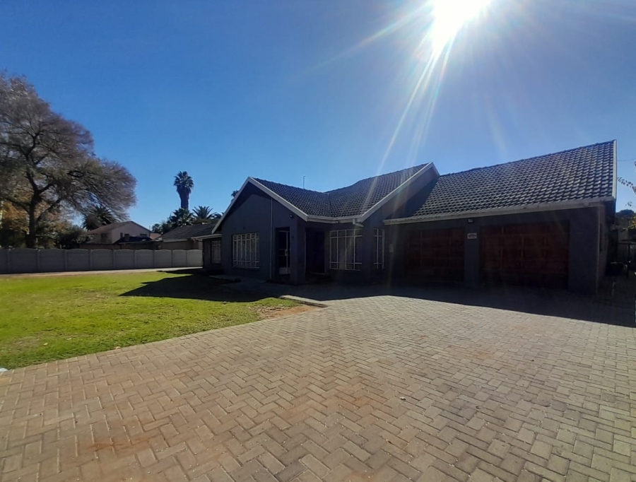 To Let 3 Bedroom Property for Rent in Arcon Park Gauteng